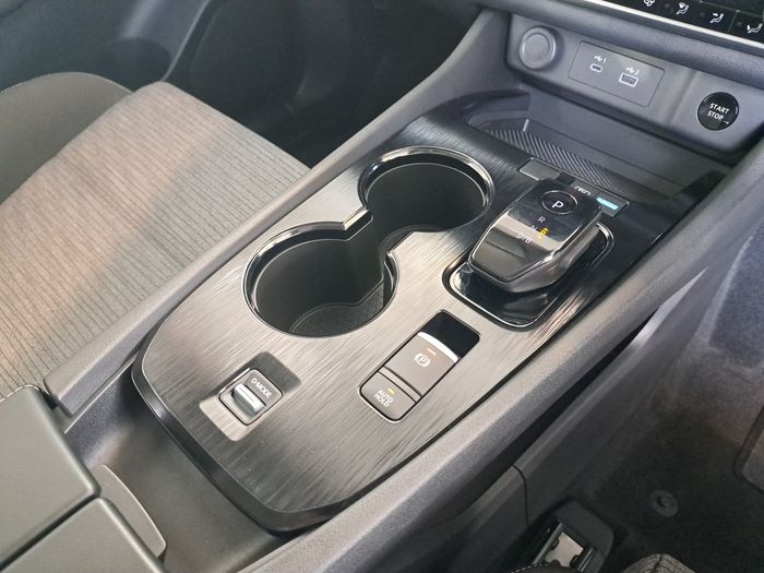 Nissan X-Trail 2025