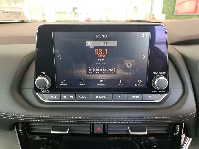 Nissan X-Trail 2025