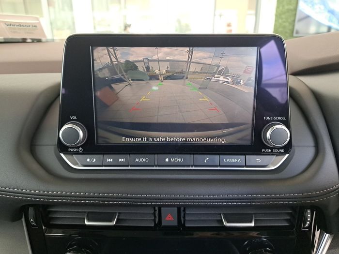 Nissan X-Trail 2025