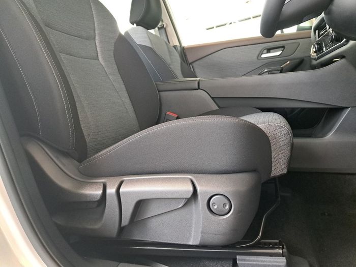 Nissan X-Trail 2025