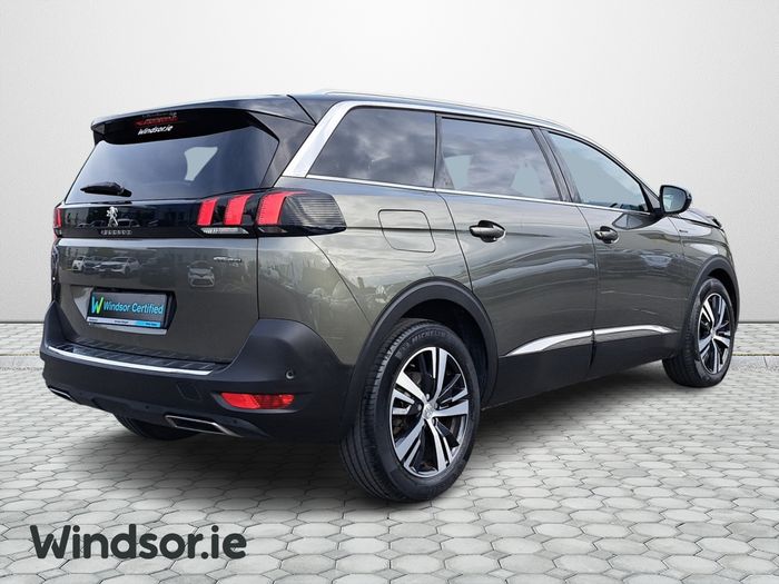 Peugeot 5008 2020