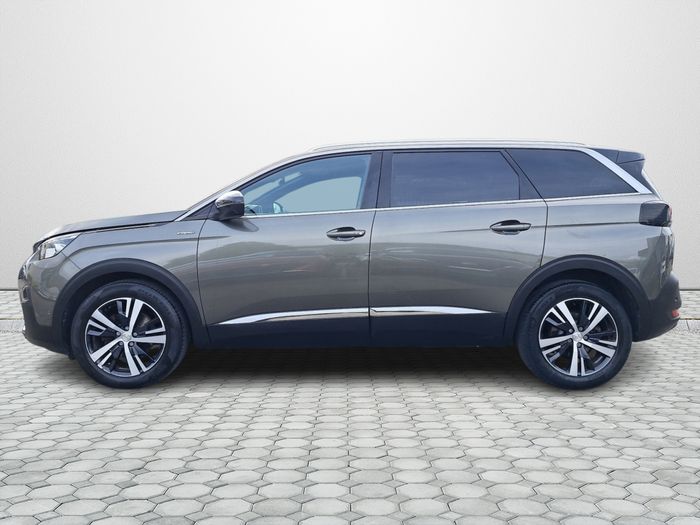 Peugeot 5008 2020