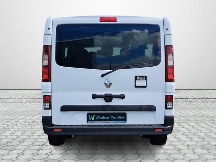 Renault Trafic Passenger 2024