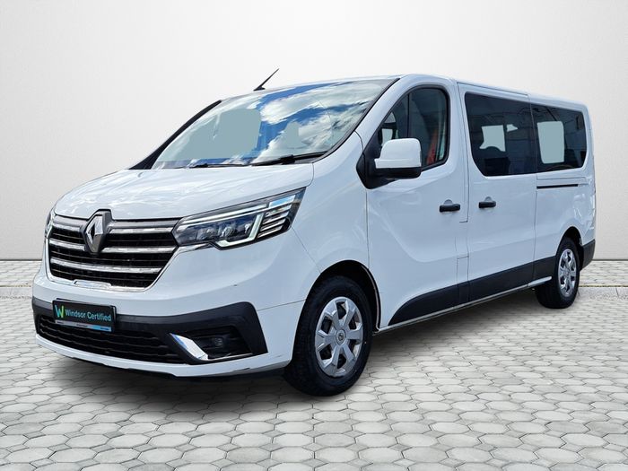 Renault Trafic Passenger 2024