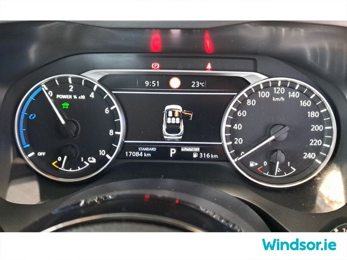 Nissan QASHQAI 2025