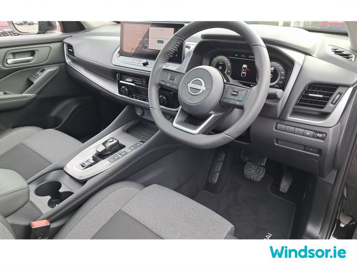 Nissan QASHQAI 2025