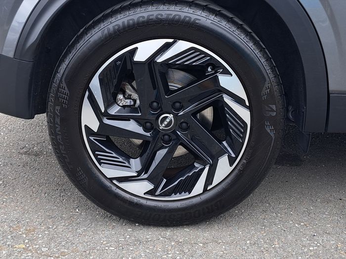 Nissan QASHQAI 2025