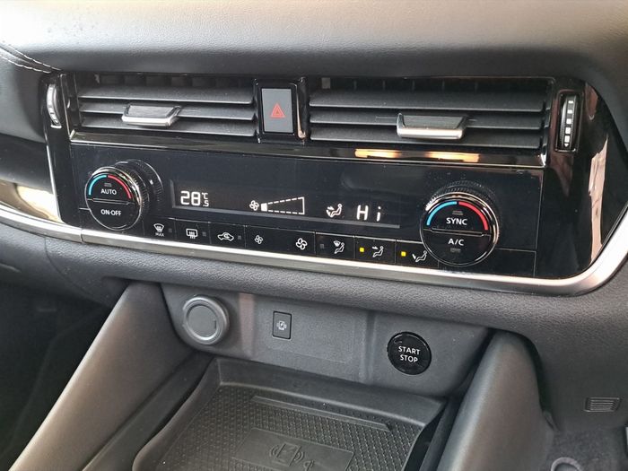 Nissan QASHQAI 2025
