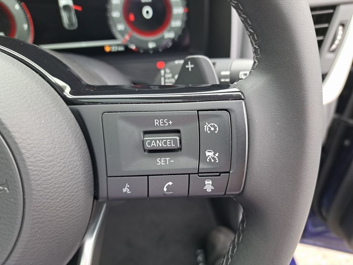 Nissan QASHQAI 2024