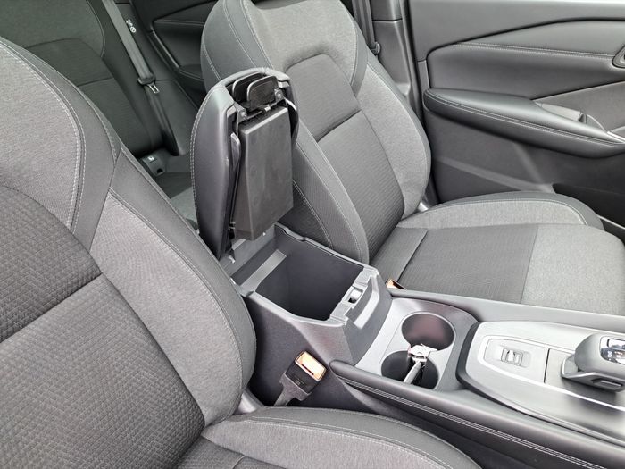 Nissan QASHQAI 2024