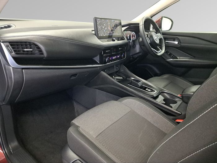 Nissan QASHQAI 2024