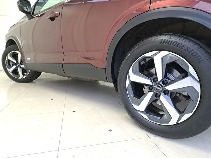 Nissan QASHQAI 2024