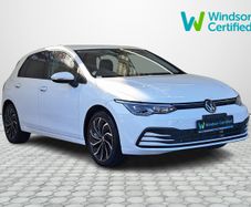 Volkswagen Golf 2024