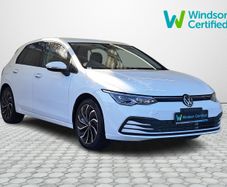 Volkswagen Golf 2024