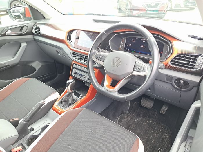 Volkswagen T-Cross 2021