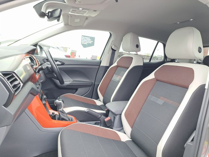 Volkswagen T-Cross 2021