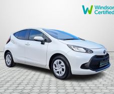 Toyota Aqua 2024