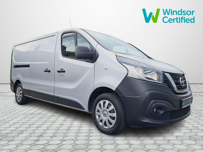 Nissan NV300 2020