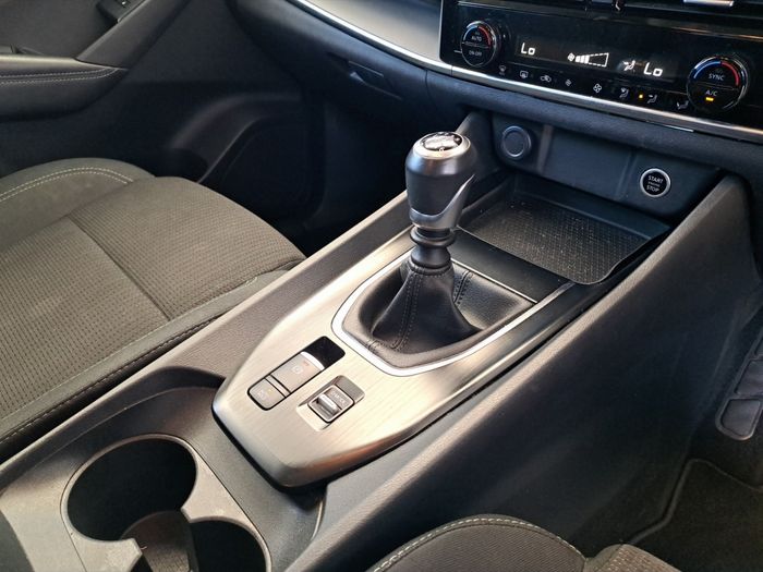 Nissan QASHQAI 2022