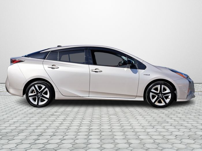 Toyota Prius 2019