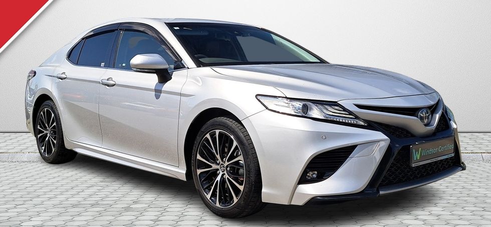 Toyota Camry 2021