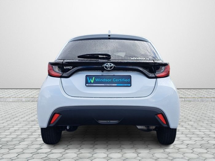 Toyota Yaris 2021
