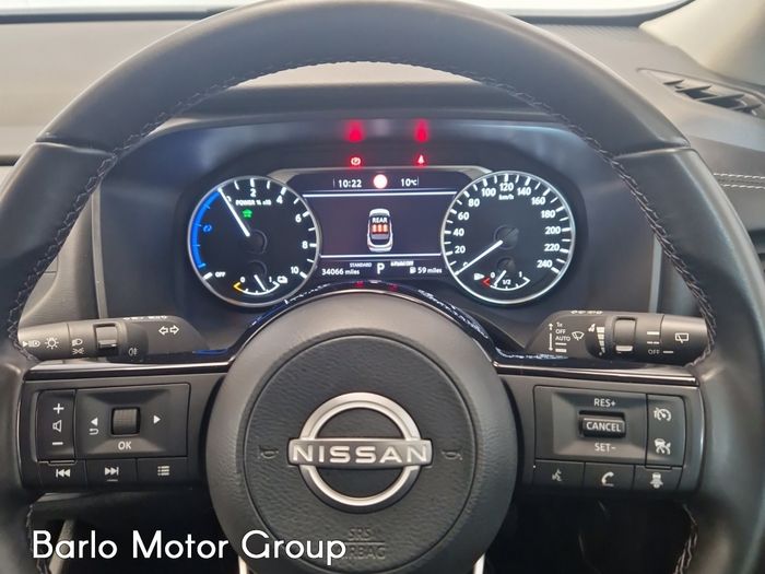 Nissan QASHQAI 2024
