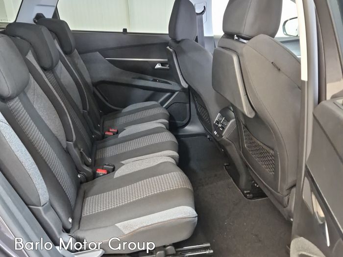 Peugeot 5008 2020