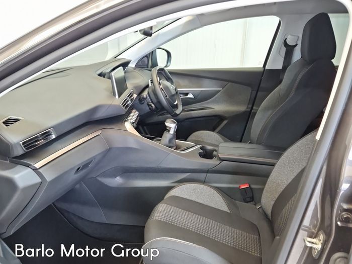 Peugeot 5008 2020