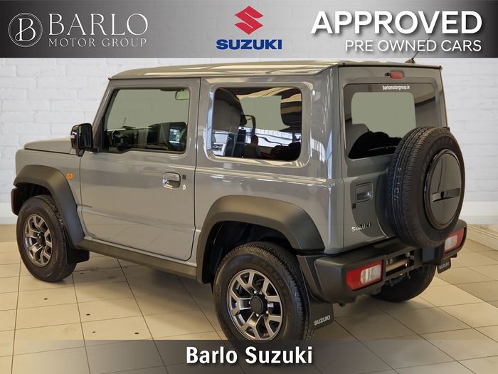 Suzuki Jimny 2025