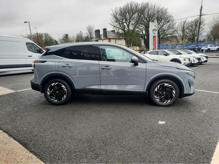 Nissan QASHQAI 2025