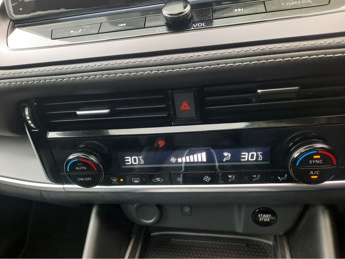 Nissan QASHQAI 2025