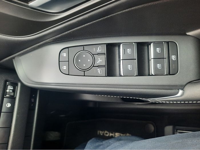 Nissan QASHQAI 2025