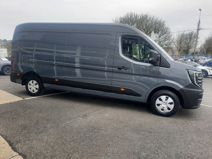 Nissan Interstar 2026