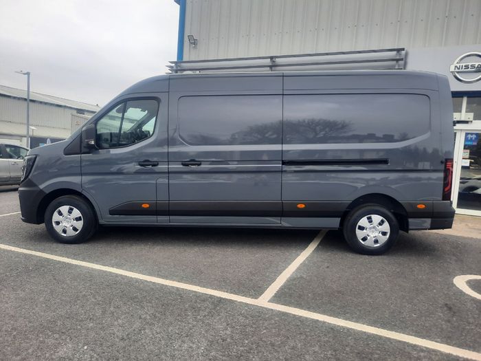 Nissan Interstar 2026