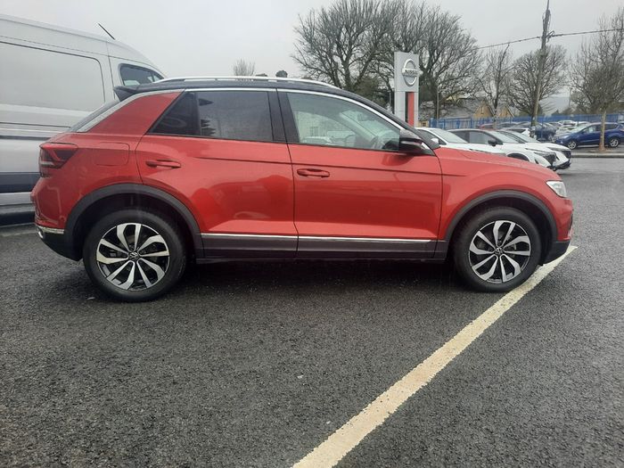 Volkswagen T-Roc 2024