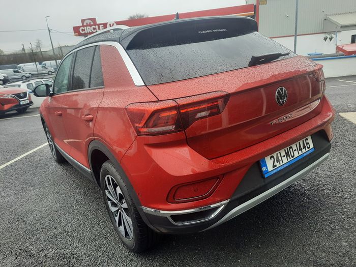 Volkswagen T-Roc 2024