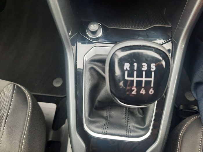 Volkswagen T-Roc 2024