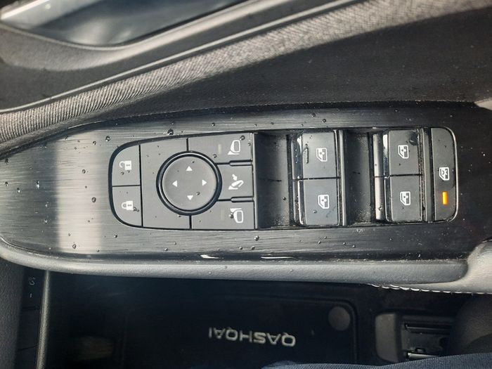 Nissan QASHQAI 2025