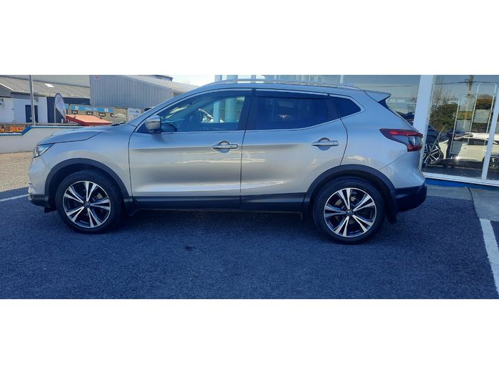 Nissan QASHQAI 2018