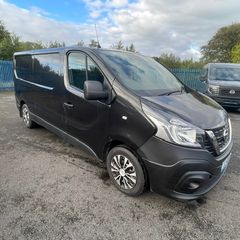 Nissan NV300 2021