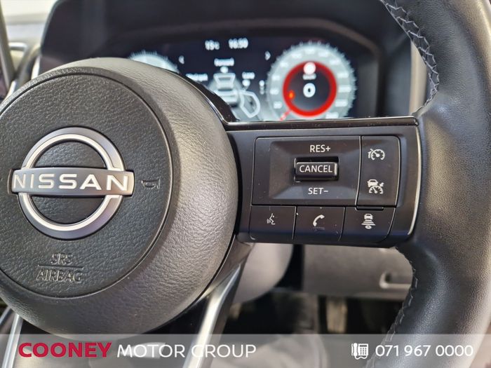 Nissan QASHQAI 2024