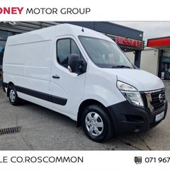 Nissan Interstar 2024