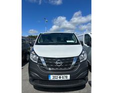 Nissan NV300 2020