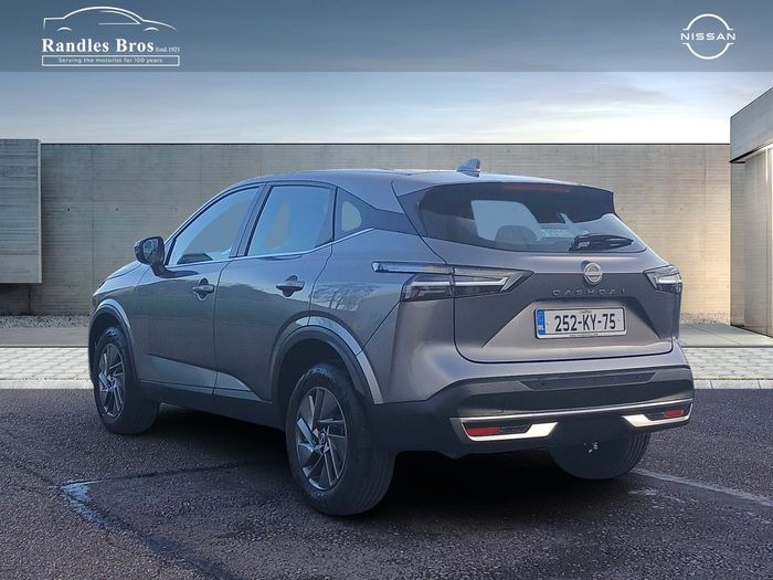 Nissan QASHQAI 2025