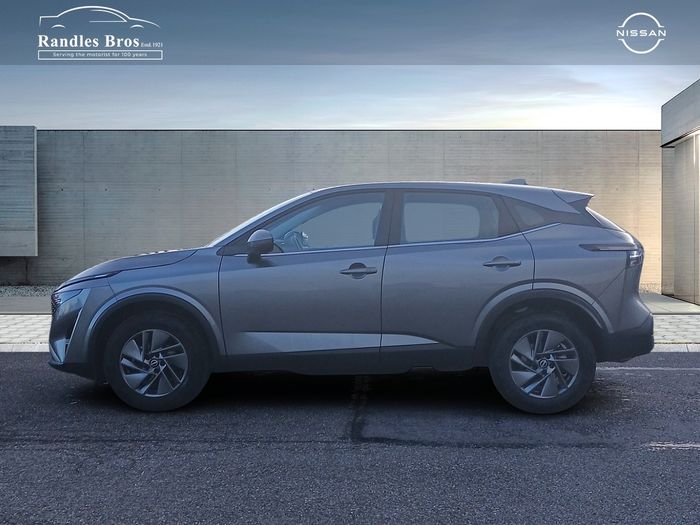 Nissan QASHQAI 2025