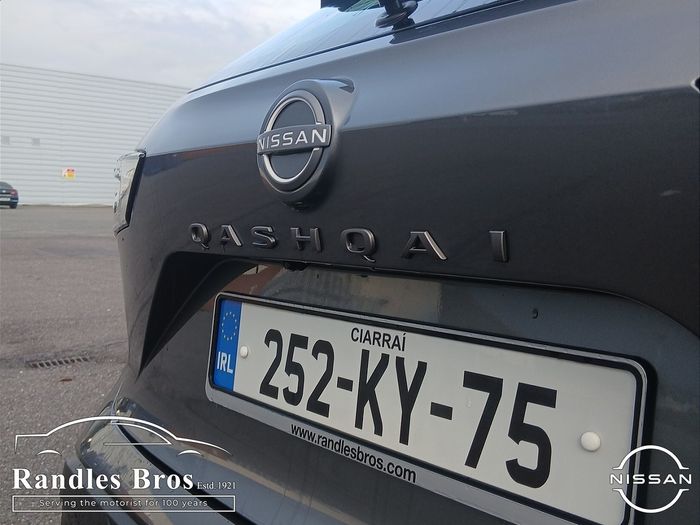 Nissan QASHQAI 2025