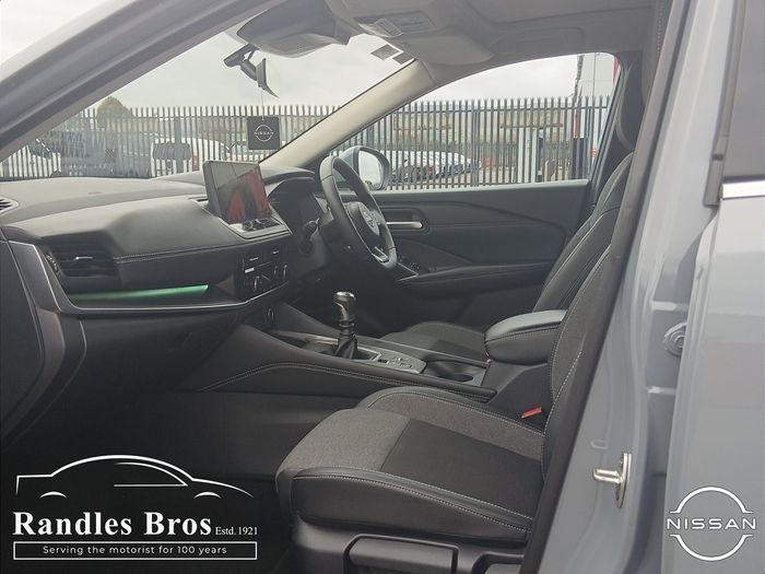 Nissan QASHQAI 2025