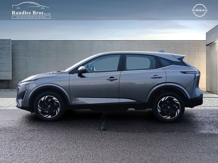 Nissan QASHQAI 2025