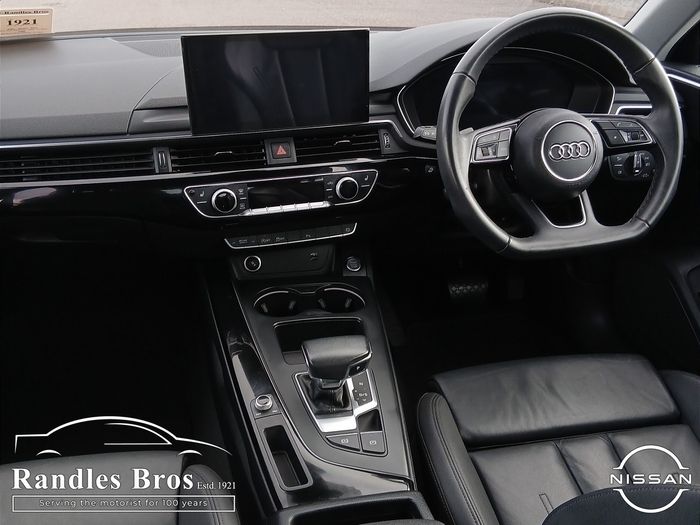 Audi A4 2023